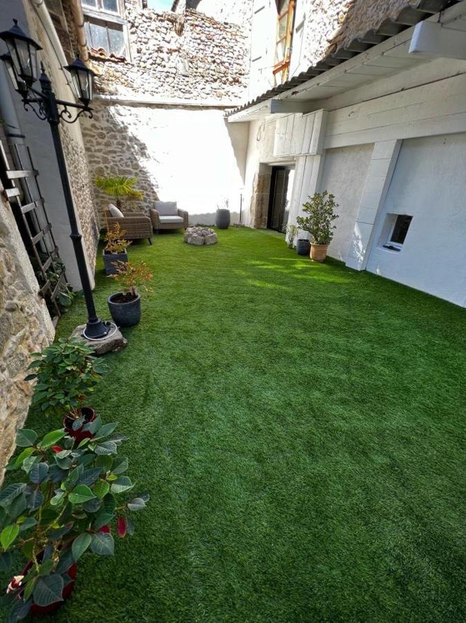 Sci Les Remparts De Mirepoix Bed & Breakfast Мирпоа Екстериор снимка
