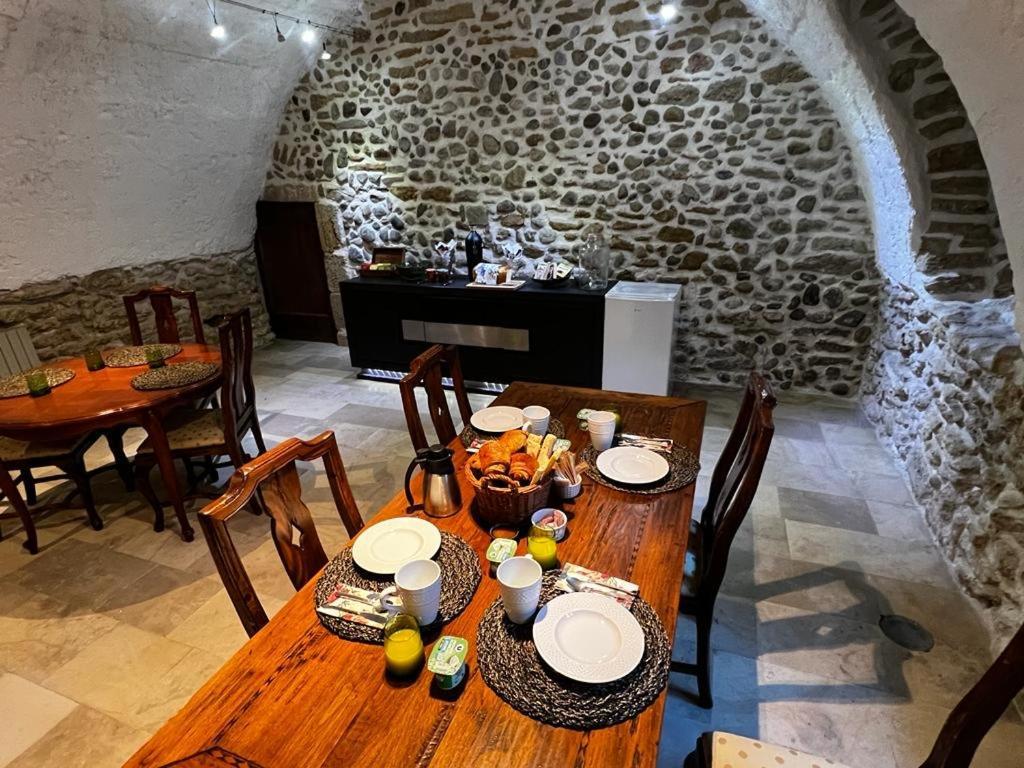 Sci Les Remparts De Mirepoix Bed & Breakfast Мирпоа Екстериор снимка